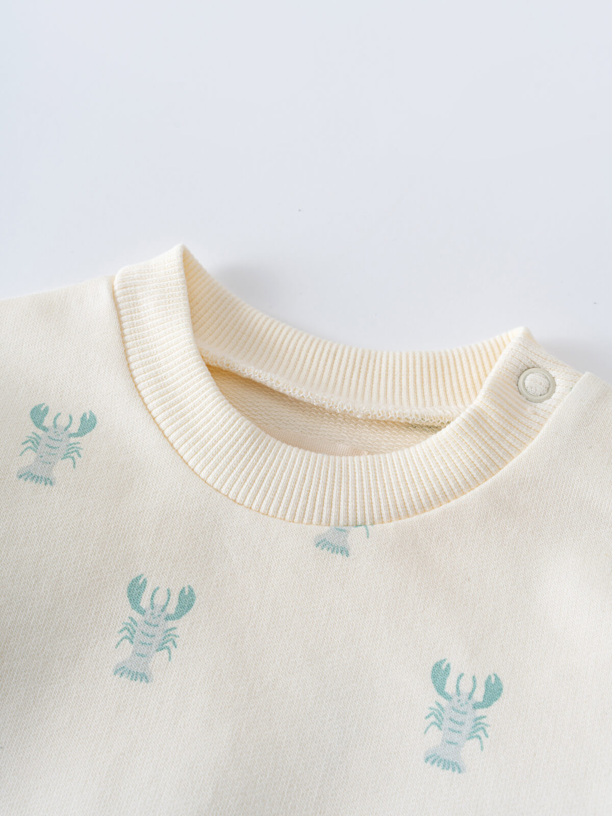 Liam Sweatshirt - Charlie's Friends