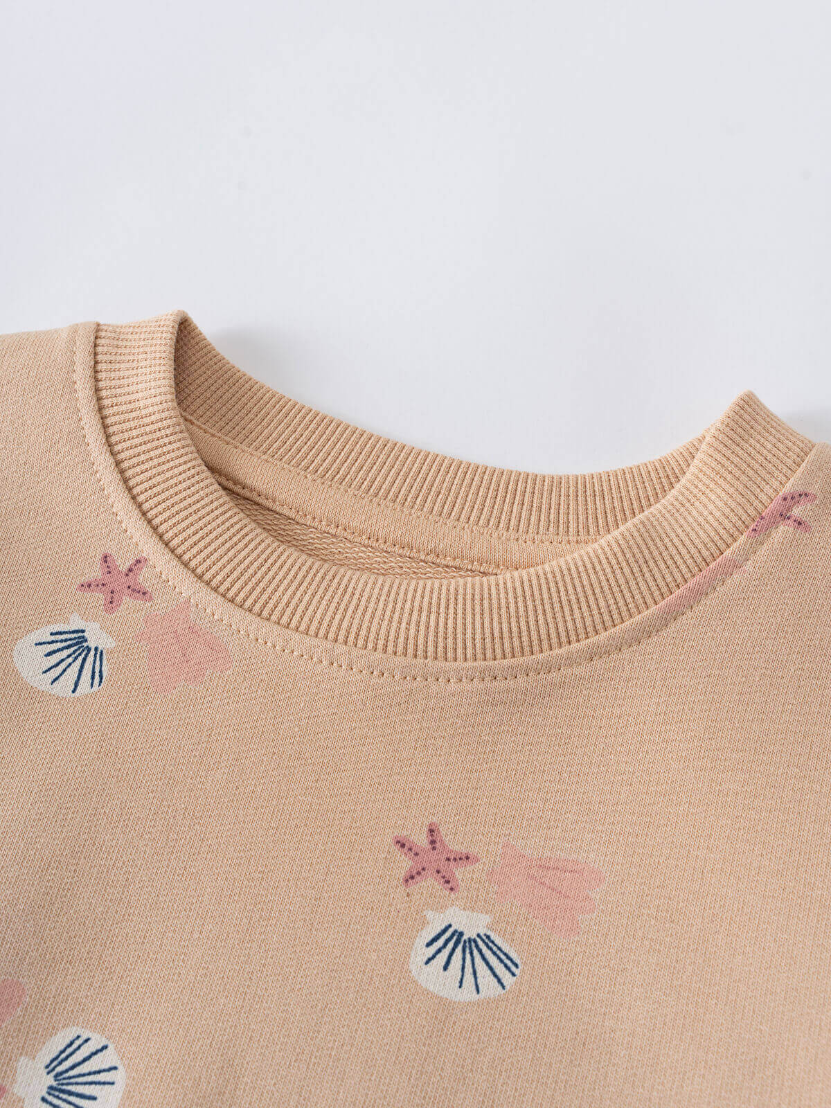 Evelyn Sweatshirt - Sandy Shells