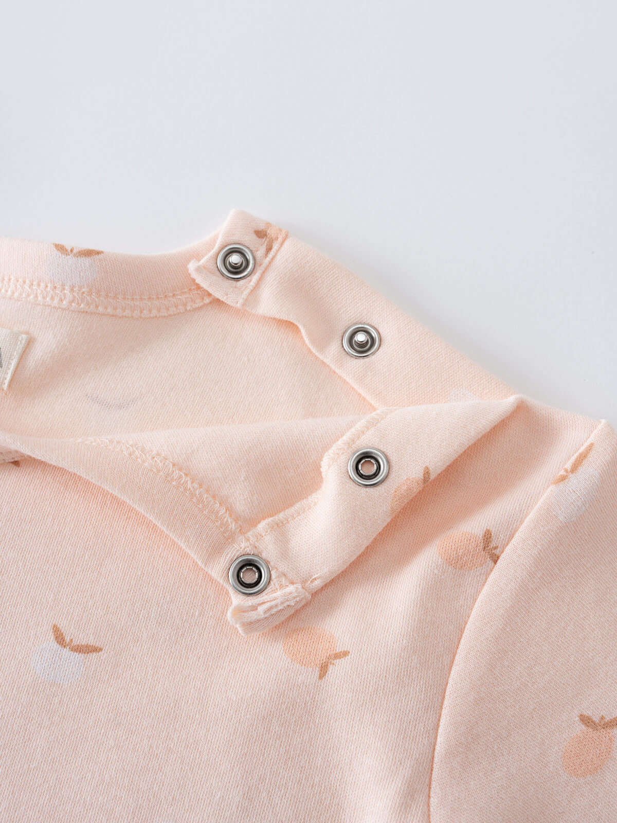 Grace Short Sleeve Tee - Apples