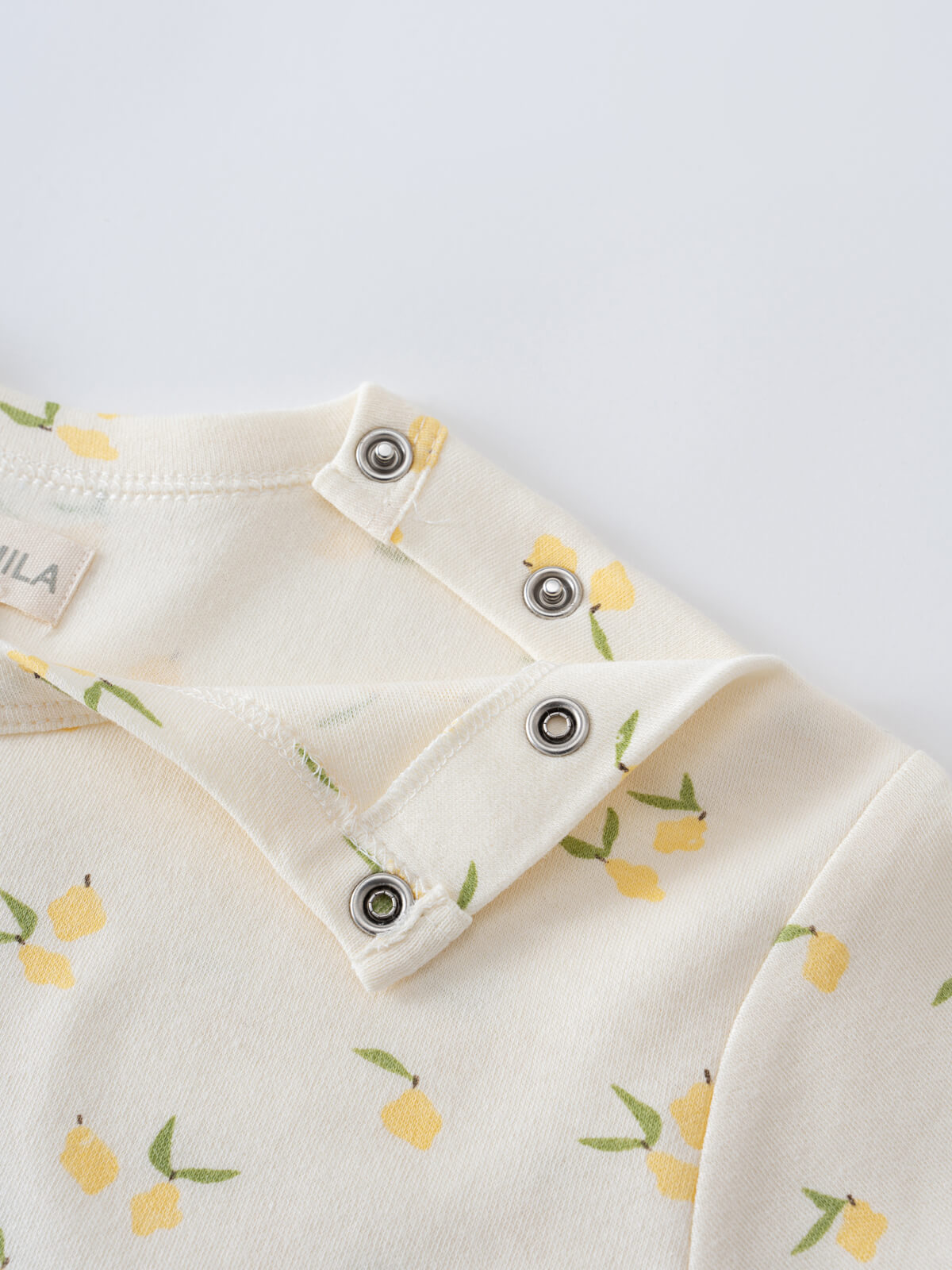 Grace Short Sleeve Tee - Lemons