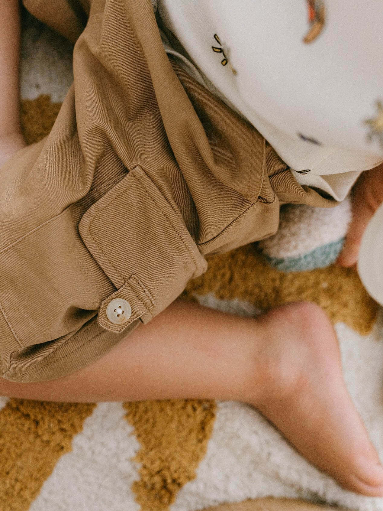 Luca Shorts - Biscuit