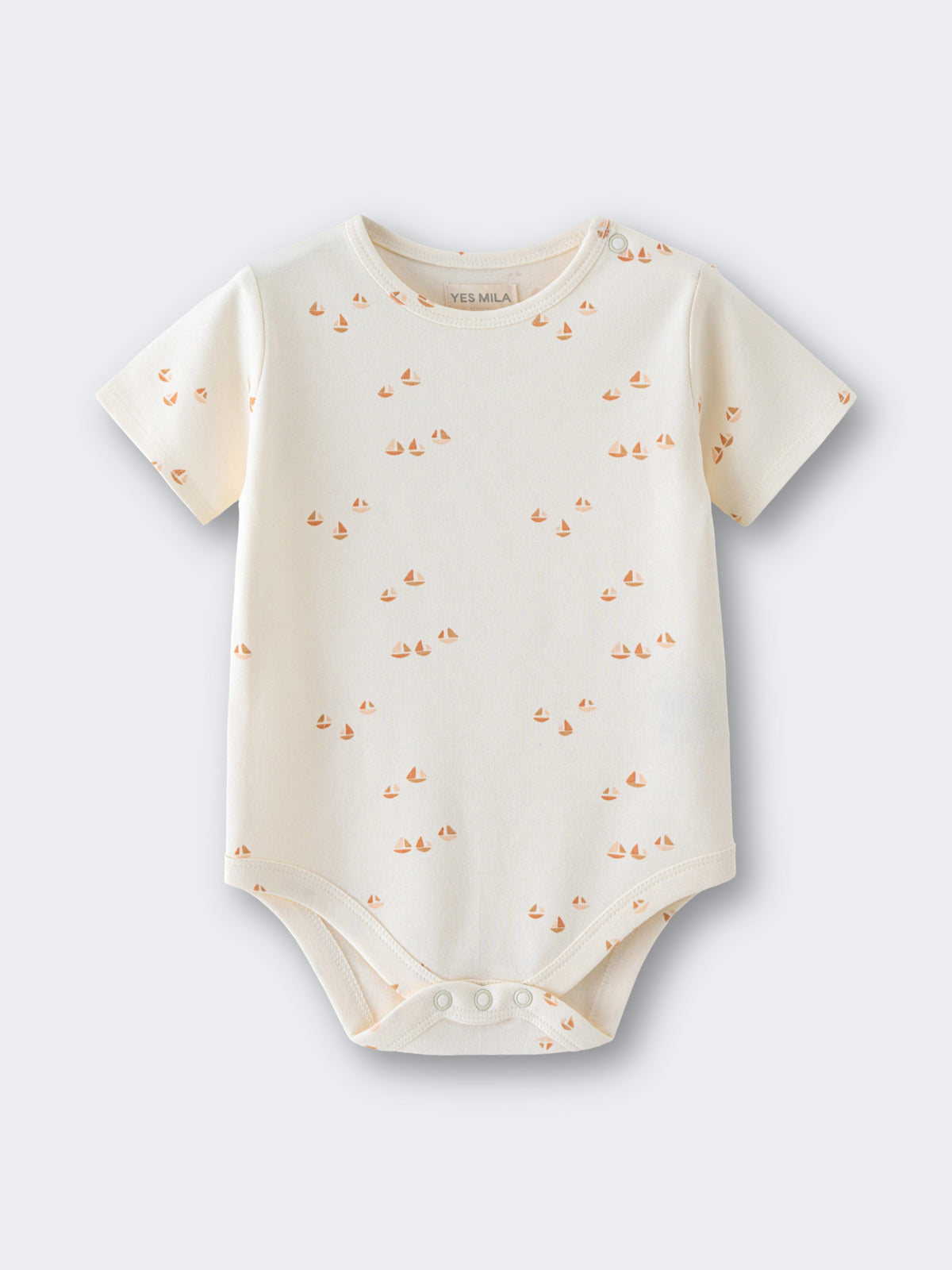Baby onesie with small pattern on a light gray background Matt Short Sleeve Bodysuit - Sailing Baby boy
